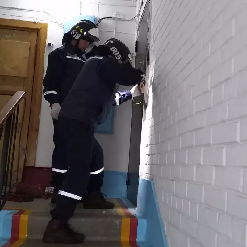 В Миассе прохожие обнаружили по запаху труп