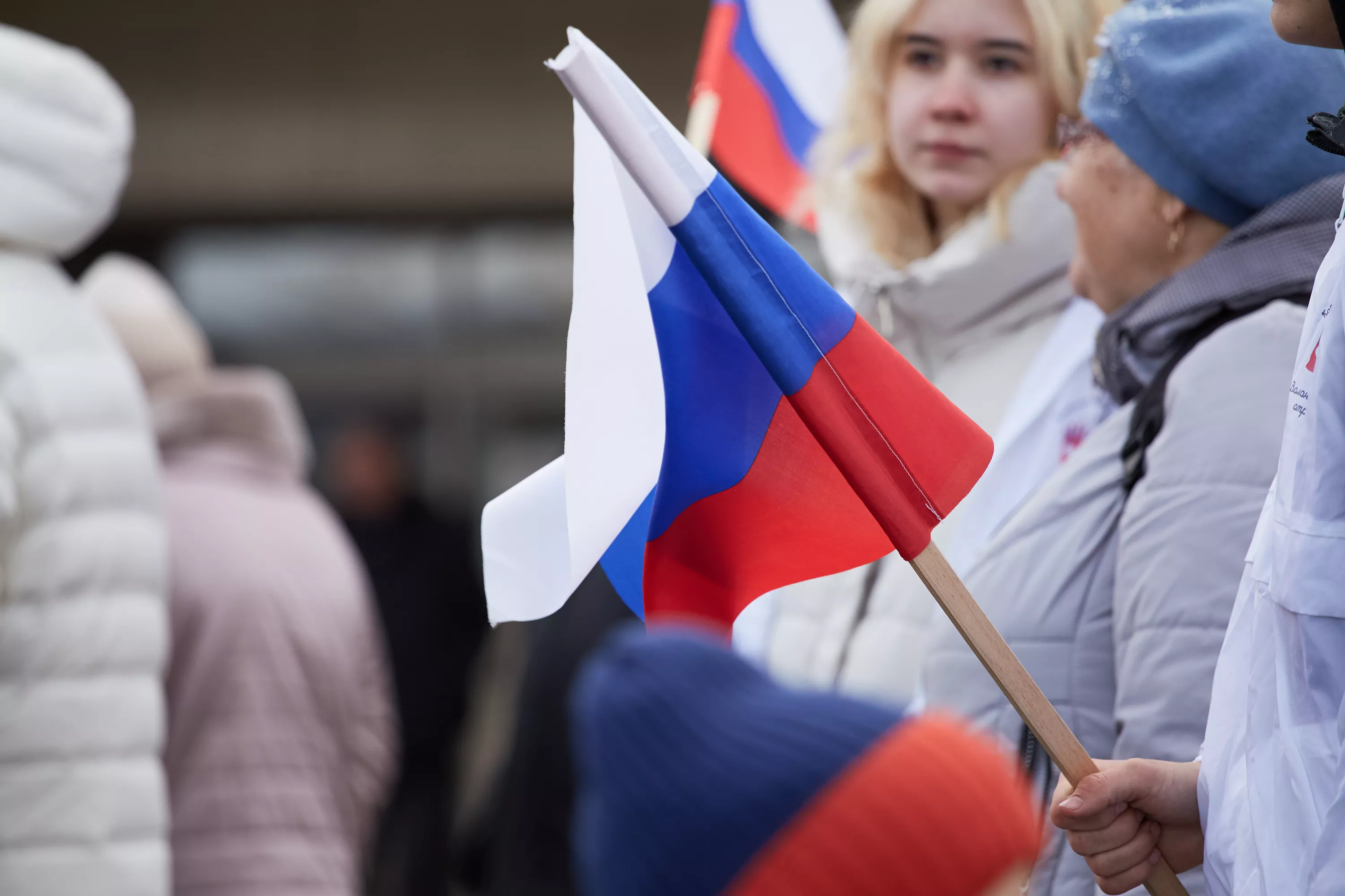 Заканчивается срок для приема заявлений для участия в выборах Президента Российской Федерации по месту фактического нахождения, а также для дистанционного электронного голосования