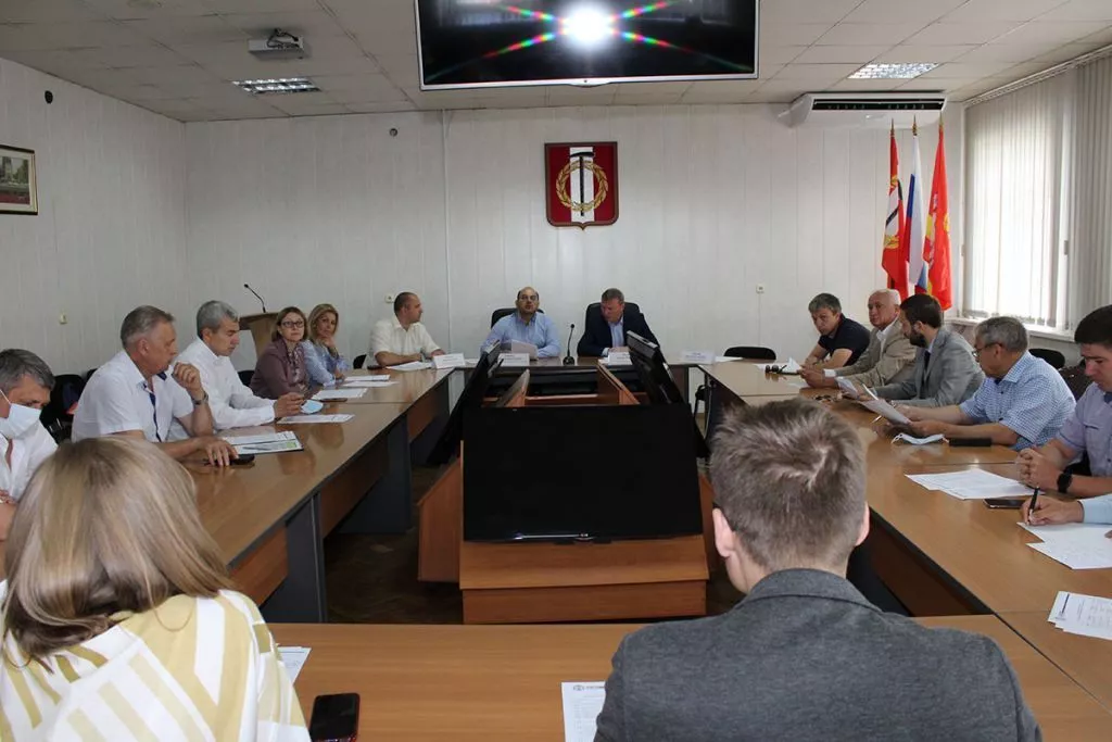  В Копейске побывали члены Общественной палаты региона