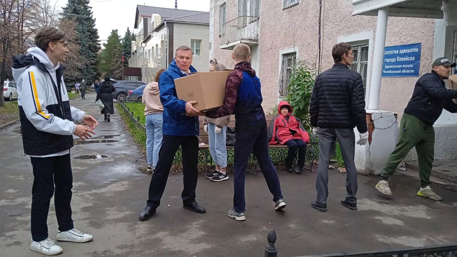 Гуманитарная помощь из Копейска скоро прибудет в Ясиноватую