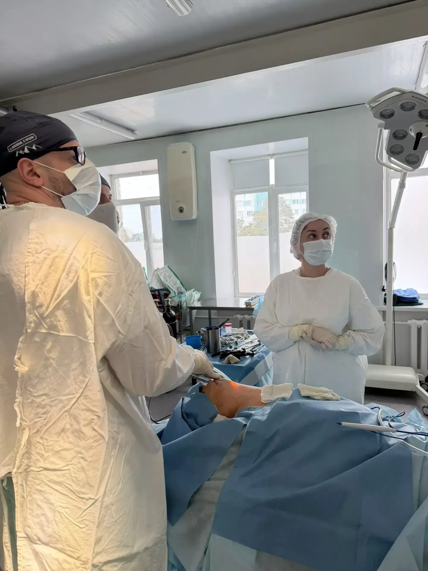 В Челябинске внедрили малотравматичные операции при раке щитовидной железы