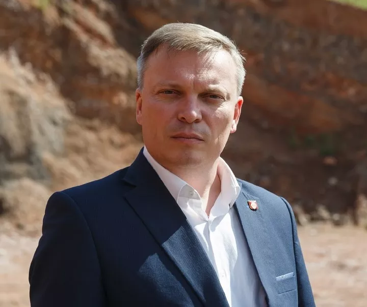 Поздравление главы Копейска Андрея Фалейчика с Днём Воздушного флота России