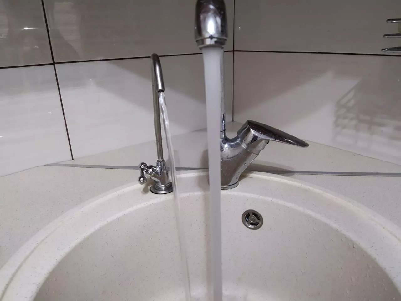 Почему в Копейске в жару перестала пропадать из кранов вода