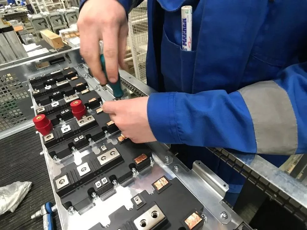 В Челябинске выпускают уникальный аналог западного инвертора