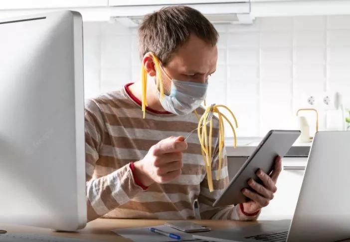 Почти 40% фейков в Рунете связаны со  специальной военной операцией