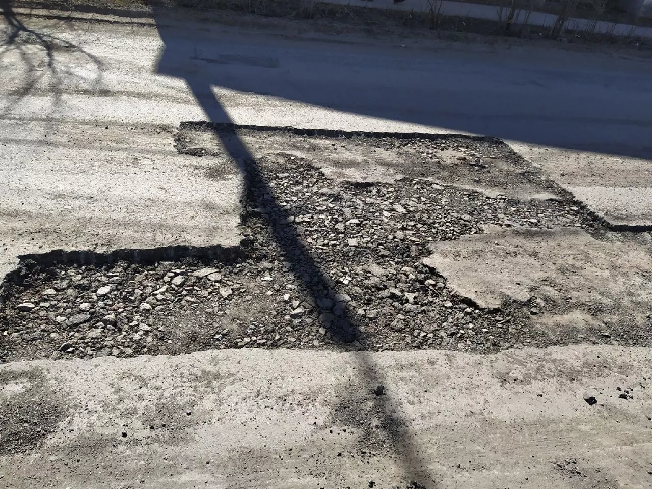 Губернатор поручил главам городов определиться с ремонтом дорог