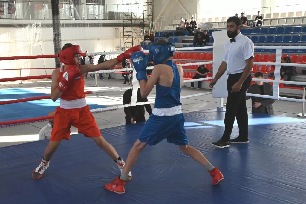 Турнир памяти шахтёров и горноспасателей стартовал в Копейске