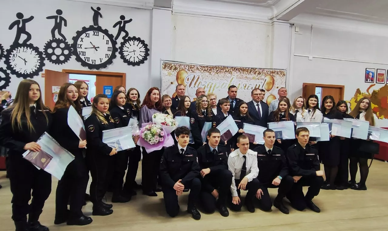 В Копейском политехническом колледже вручили дипломы будущим правоохранителям