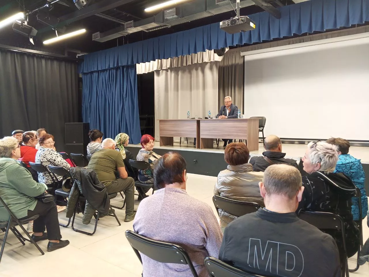 В Копейске обсудили проблемы поселка Синеглазово