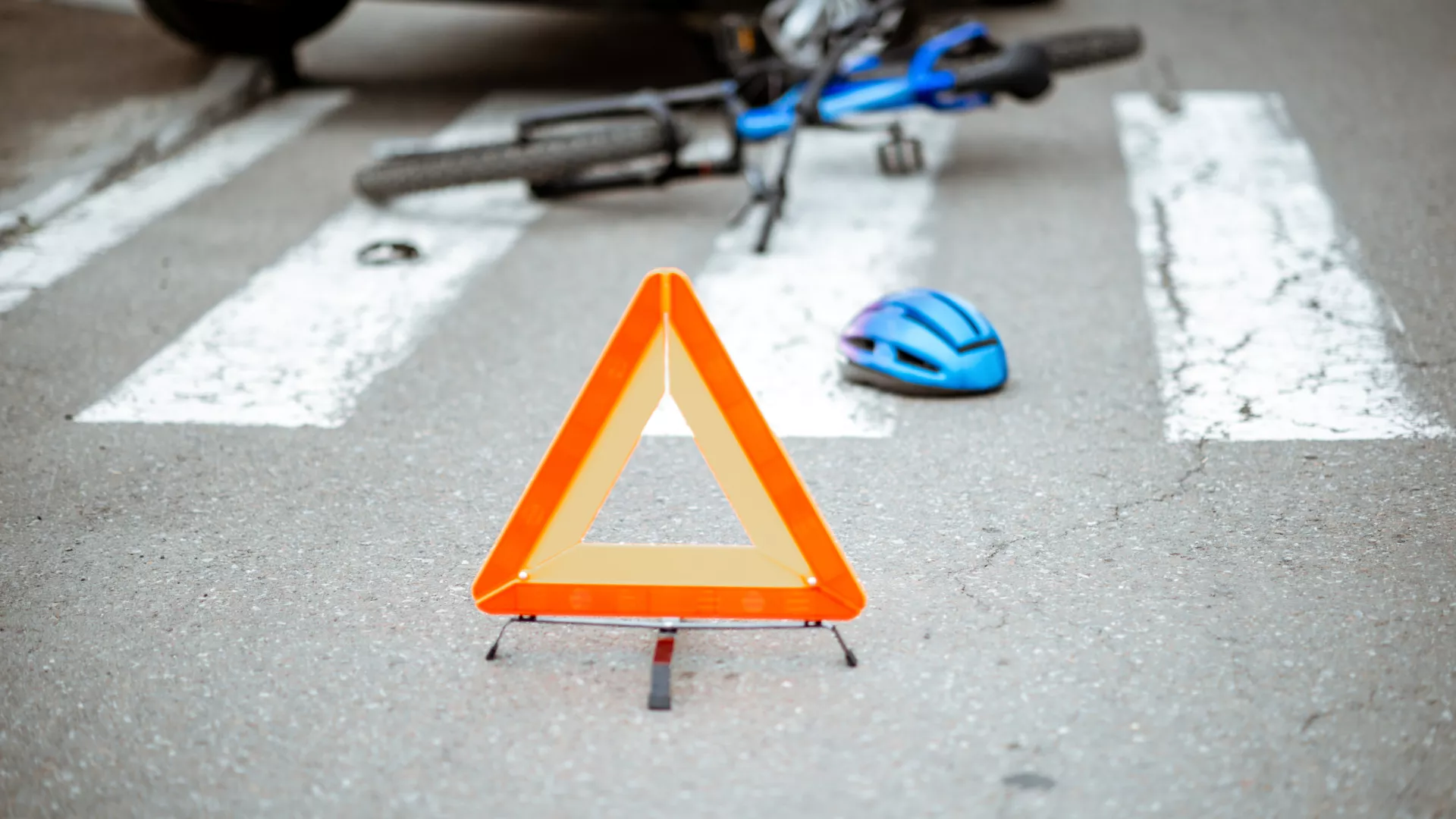 Прокуратурой поставлен на контроль ход расследования уголовного дела по факту ДТП с несовершеннолетним мальчиком