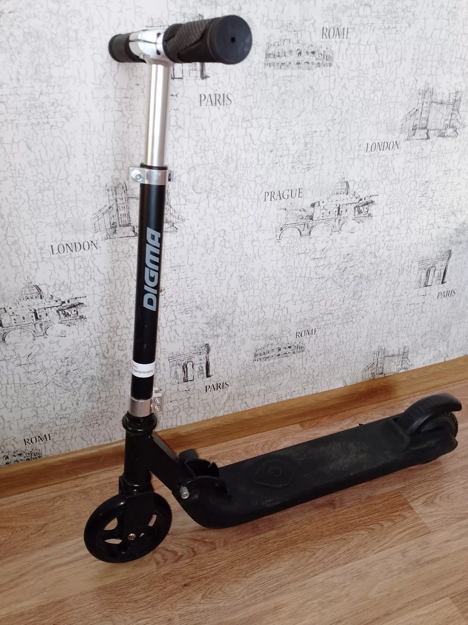 С 1 марта 2023 года вступили в силу изменения в ПДД для электросамокатов, гироскутеров и иных устройств