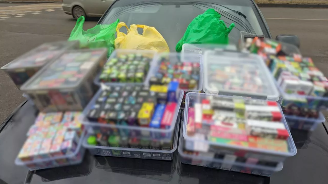 Полицейские пресекли продажу никотиносодержащей продукции несовершеннолетним