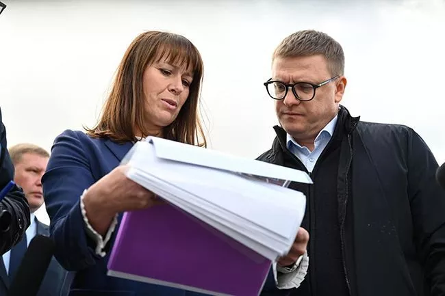 Как прошла рабочая поездка Алексея Текслера в Коркинский район