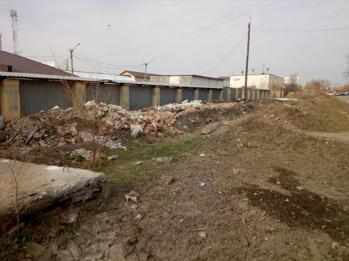 Рынок завалил мусором. Что делать? 