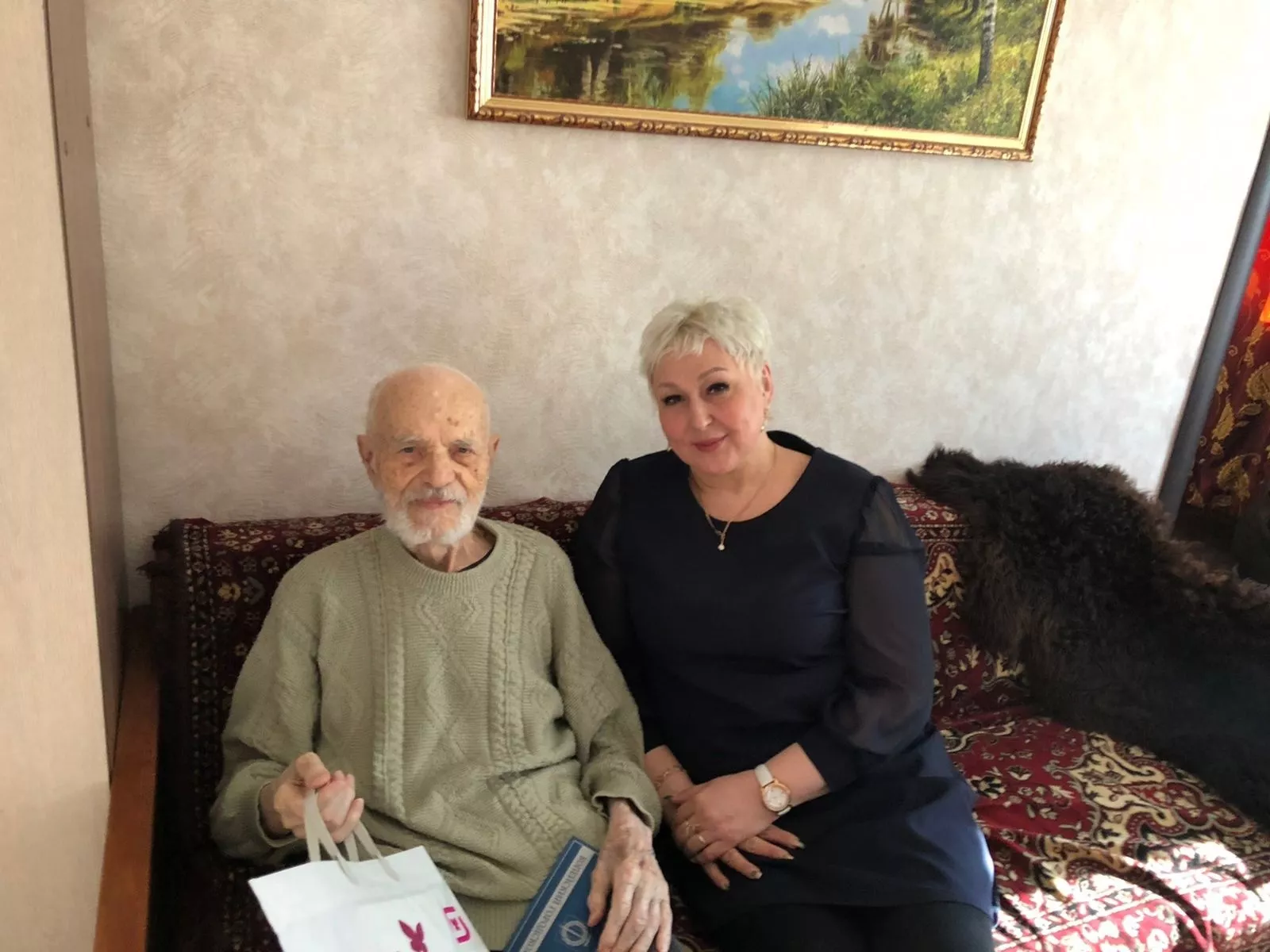 В Копейске поздравили с днем рождения участника Великой Отечественной войны, полковника милиции в отставке Ивана Конченкова