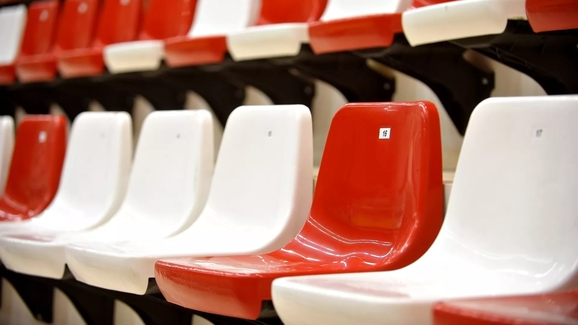 В Челябинской области продолжают действовать ограничения при посещении спортивных мероприятий