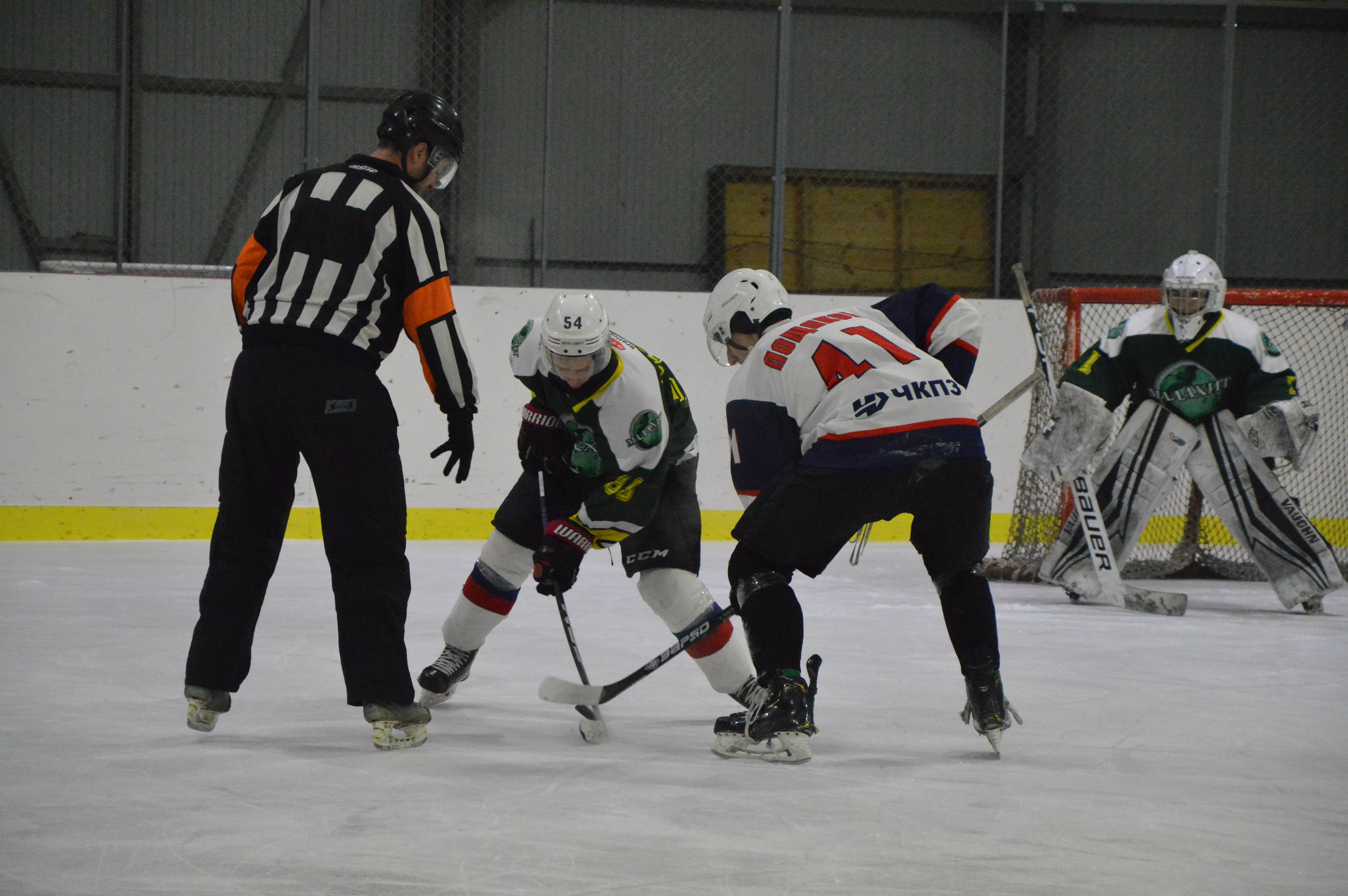 В Копейске хоккеисты борются за Кубок Собрания депутатов