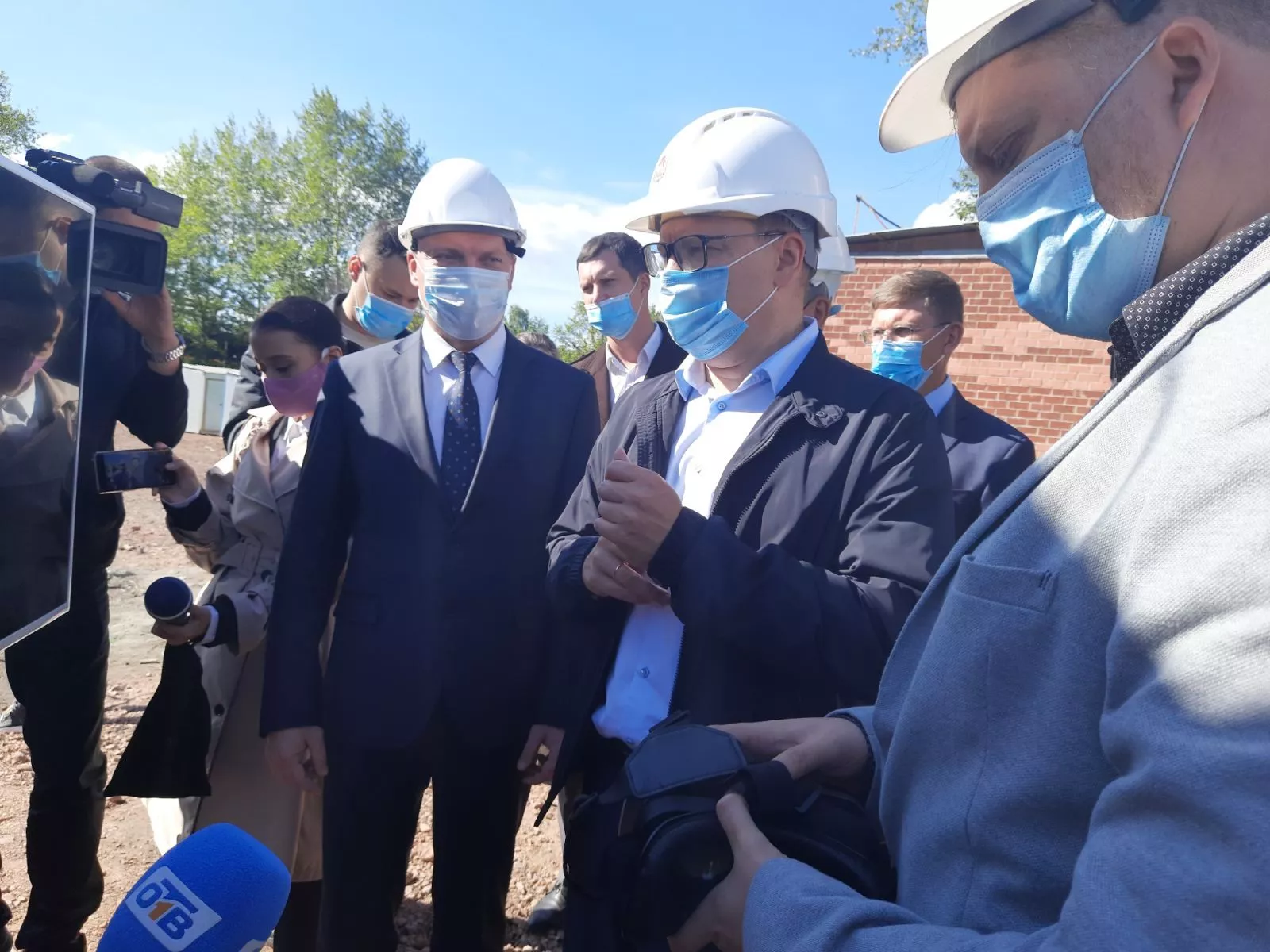 Алексей Текслер дал поручение поставить онлайн-видеокамеры на стройке ФОКа в Копейске