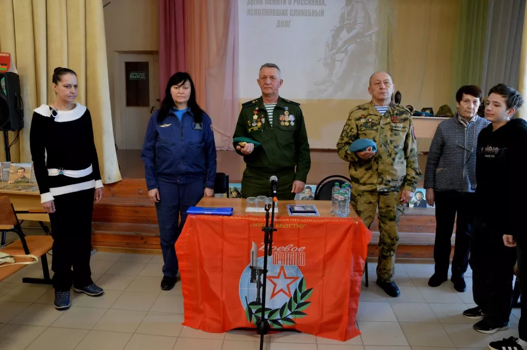Копейские школьники встретились с участниками боевых действий в Афганистане