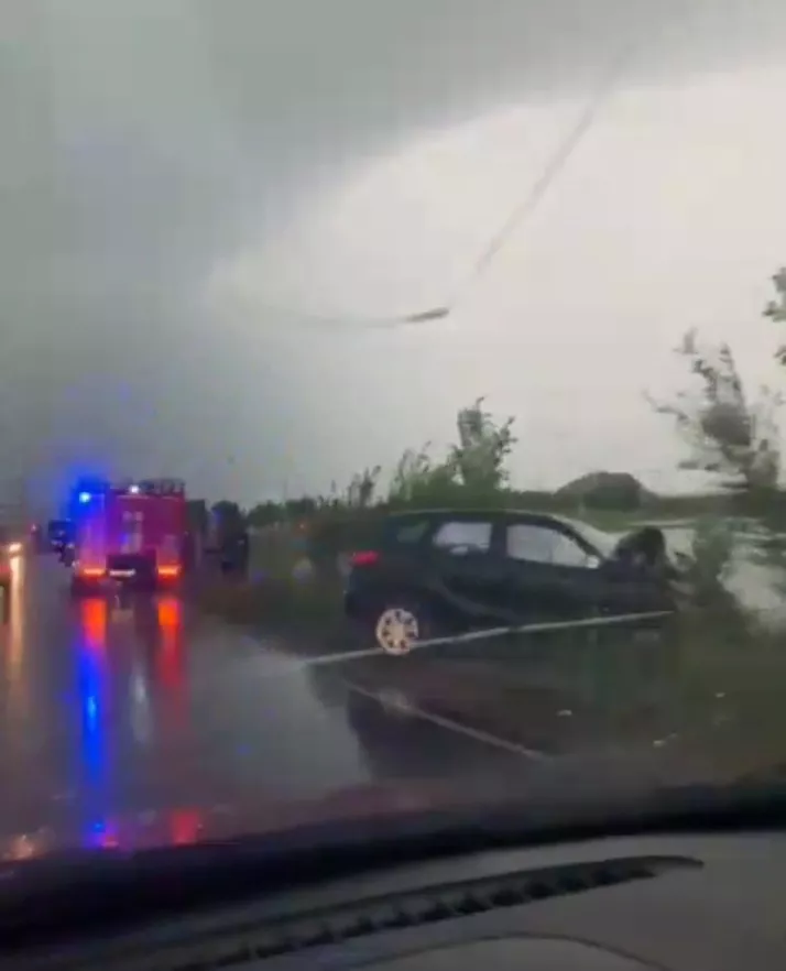 На трассе между поселками Бажово и Старокамышинском произошло ДТП