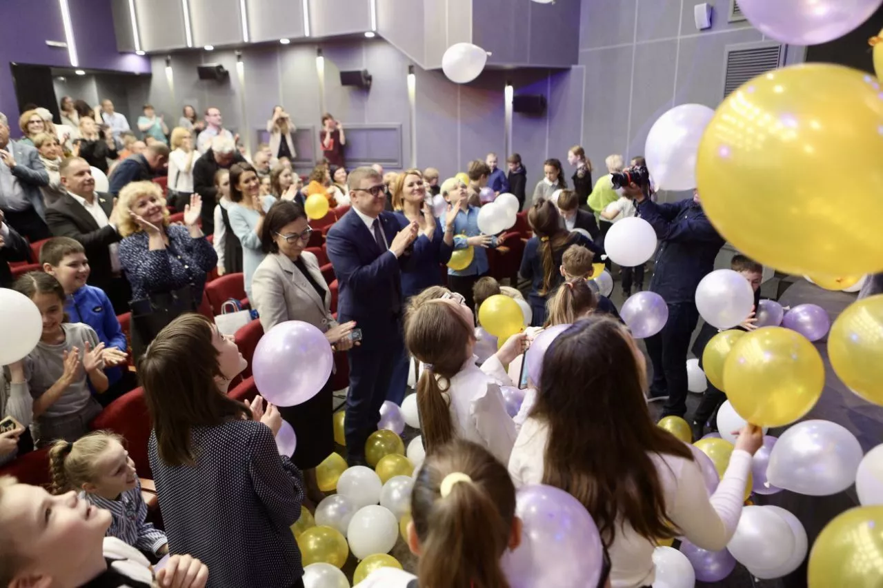 Семейные вопросы: как поддерживают семьи и какие проекты для этого создаются?