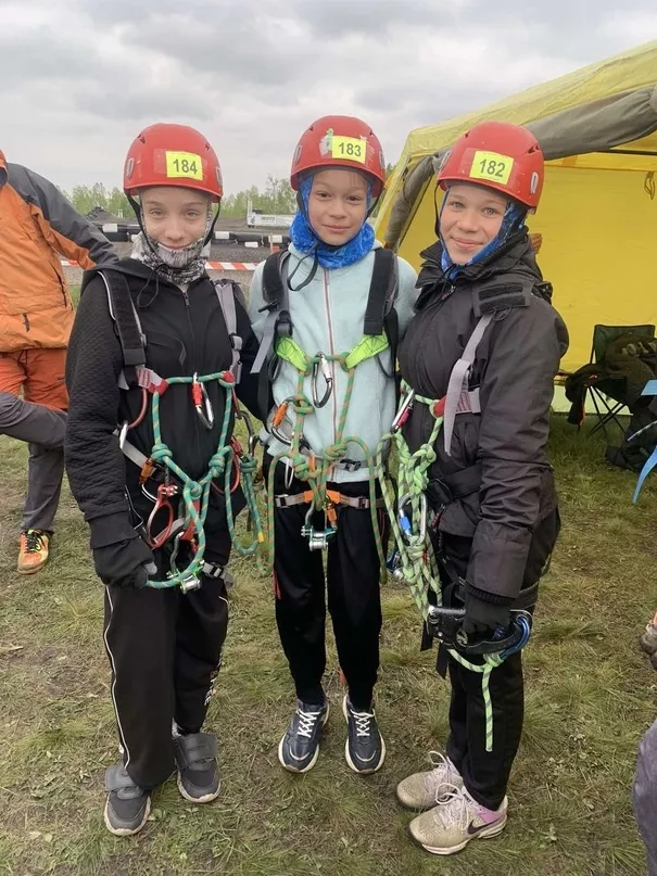 Копейские школьники отличились на Чемпионате области по спортивному туризму на пешеходных дистанциях