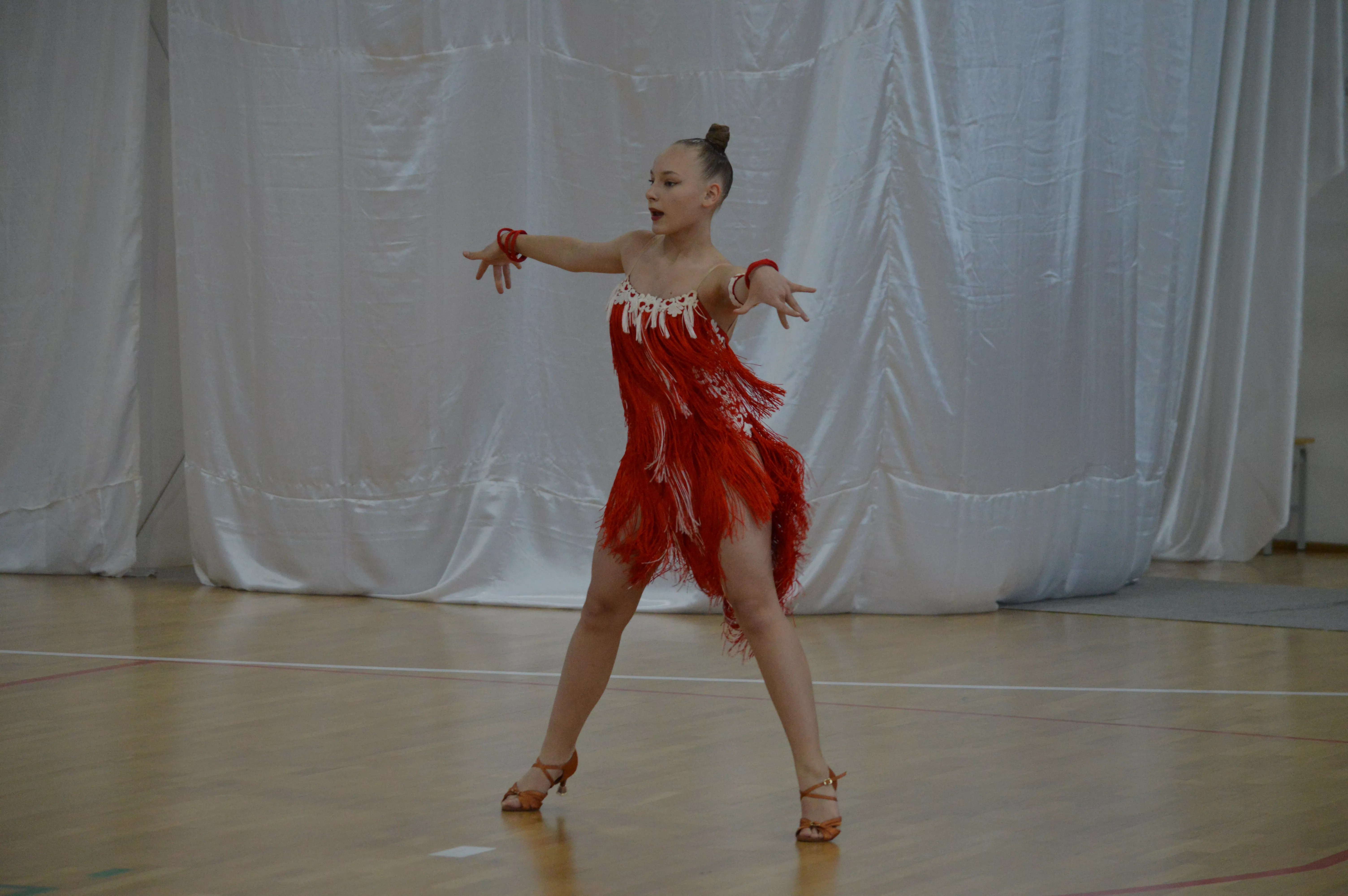 Копейчане сильны в танце соло