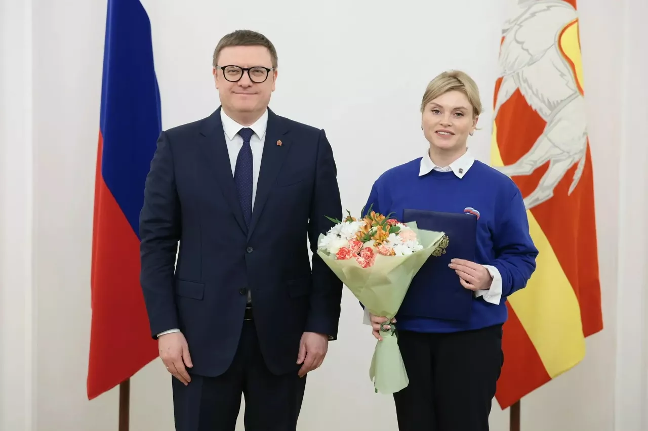 Депутат из Копейска Наталья Никанорова получила Благодарственное письмо Президента России