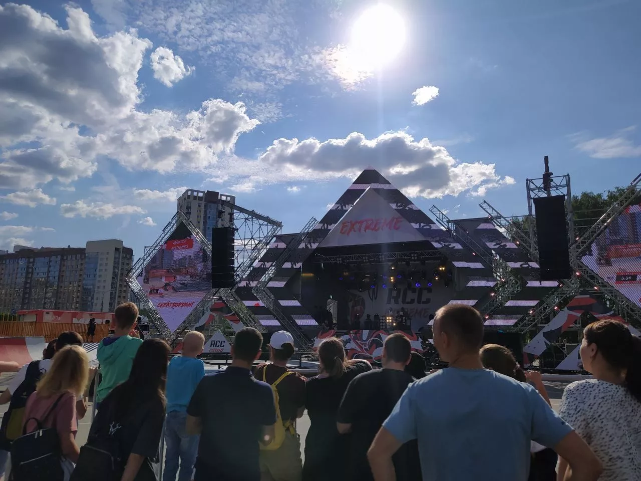 В Челябинске открыли самый масштабный скейт-парк