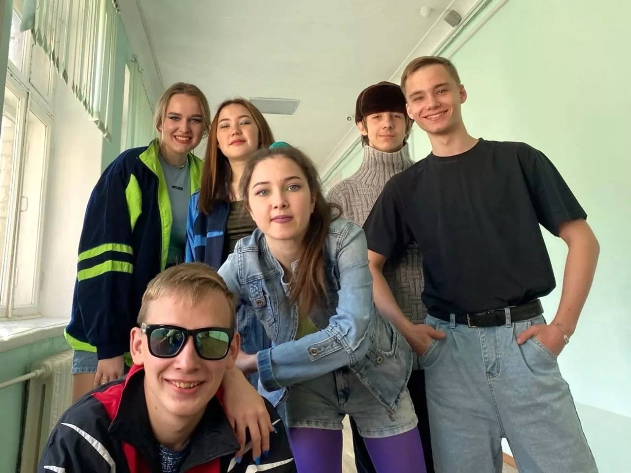 Безопасность детей и подростков в офлайн и онлайн пространстве: правила защиты