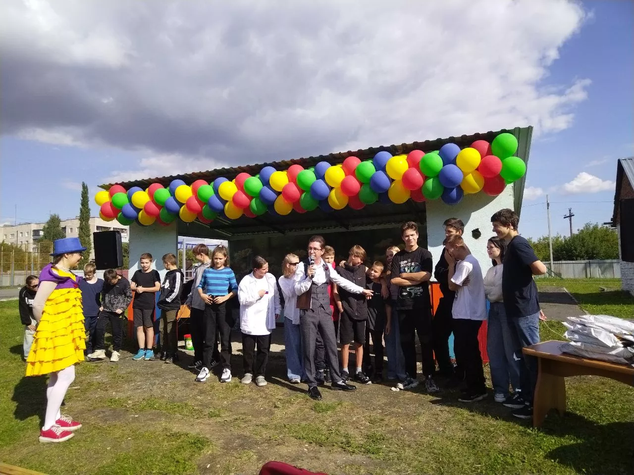 Полицейские Копейска приняли участие в акции «Помоги пойти учиться»