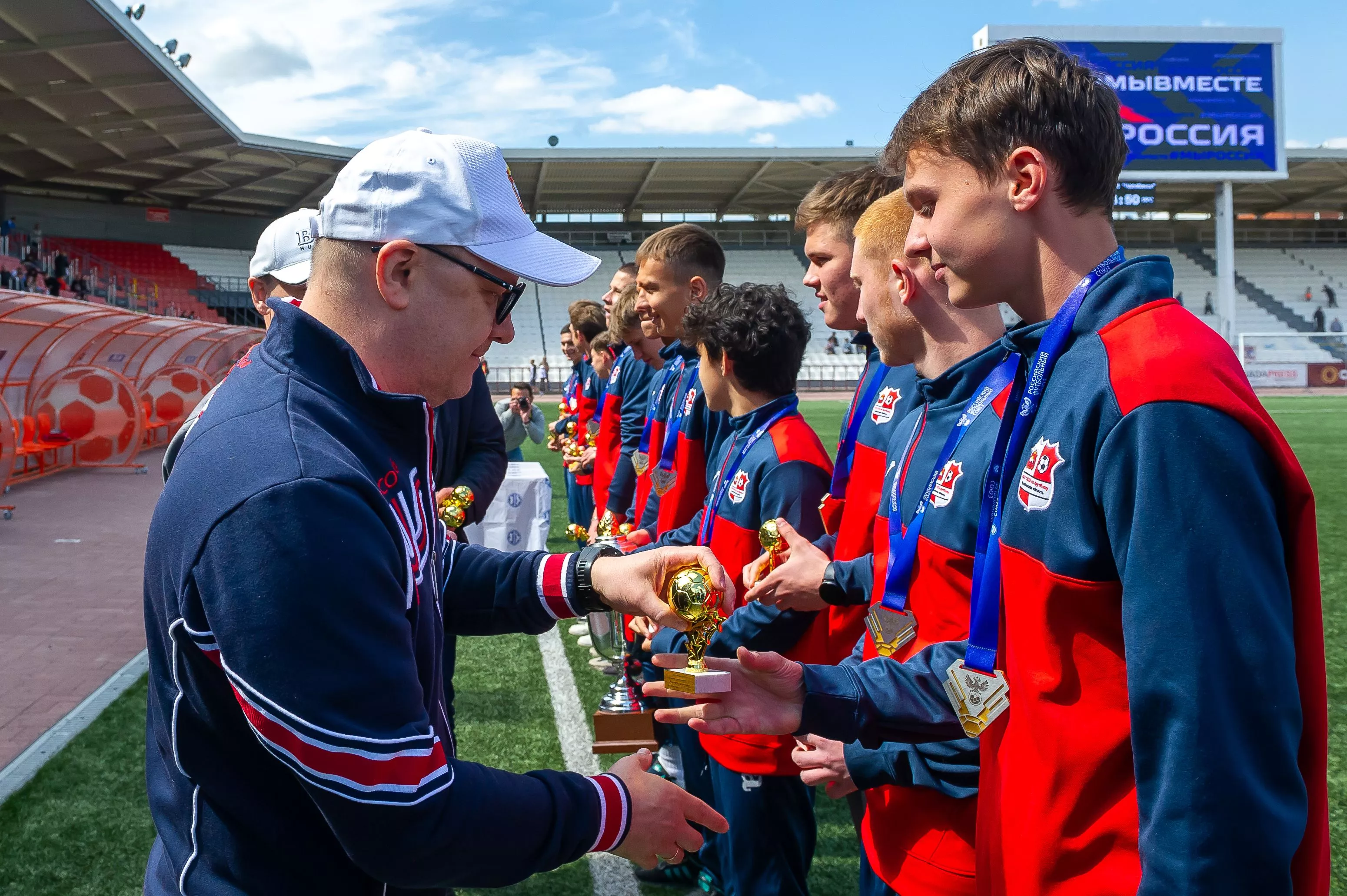 ФК «Челябинск» завоевал серебряные медали