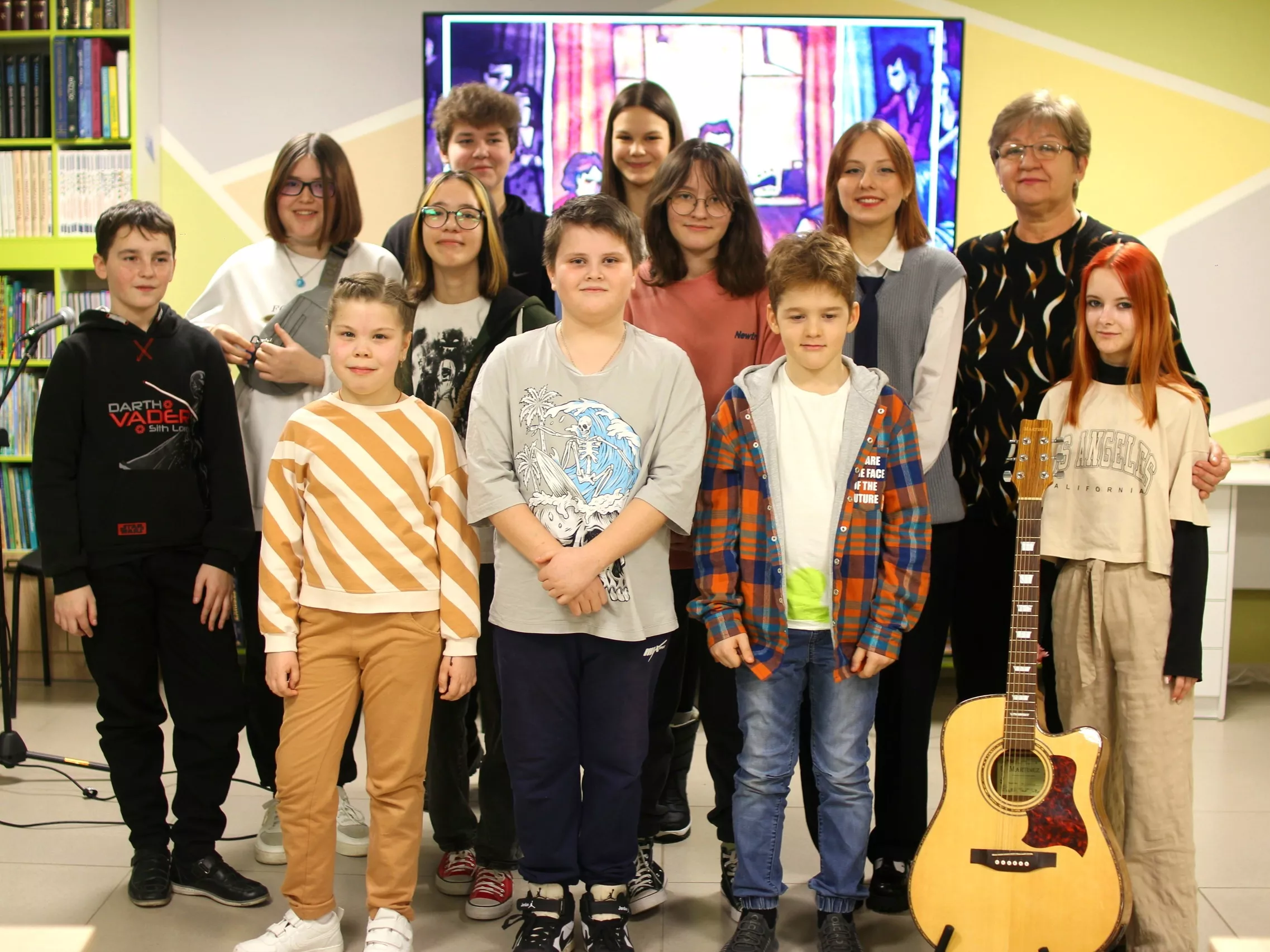 Музыкальный вечер в библиотеке: атмосфера творчества и вдохновения на квартирнике «Пой, студент!»