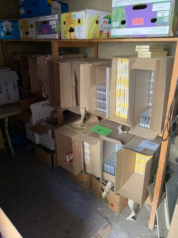 Житель Копейска признан виновным в незаконном обороте немаркированных табачных изделий в крупном размере