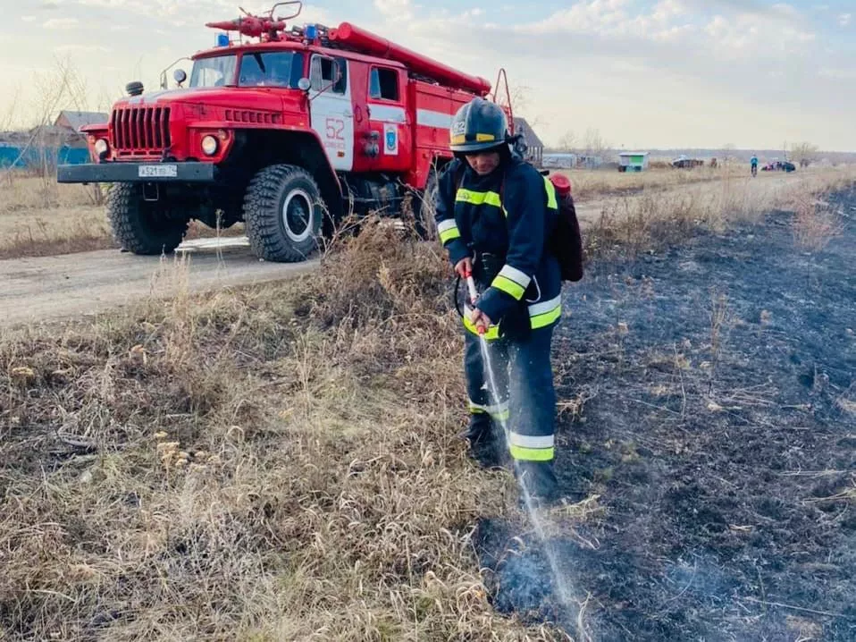 Копейские пожарные совершили 58 выездов за два дня