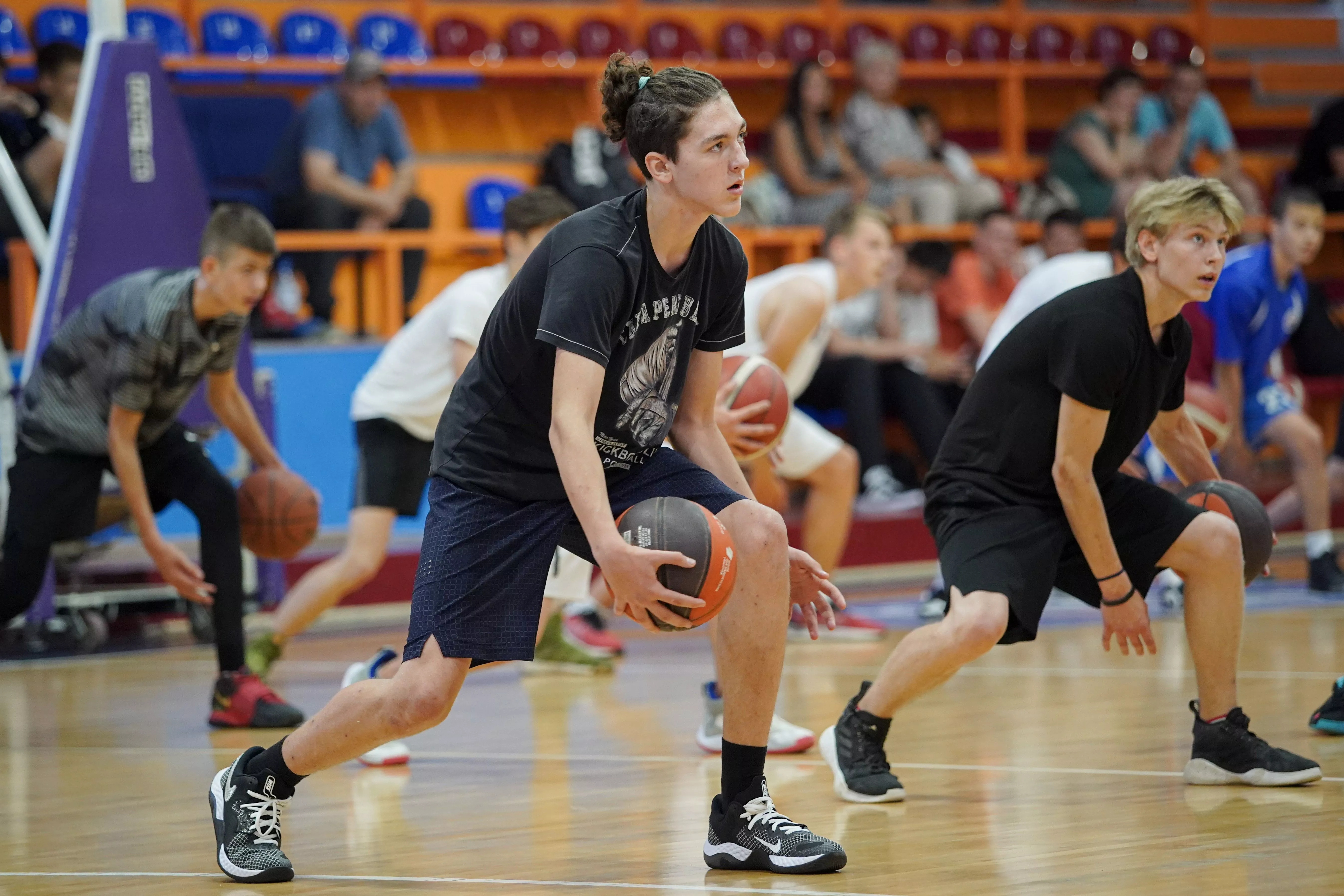 Первый открытый просмотр в детско-юношеский «Челбаскет»