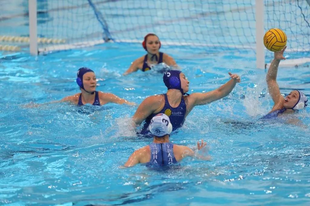 Первая победа «Динамо-Уралочки» в ватерпольном Еврокубке