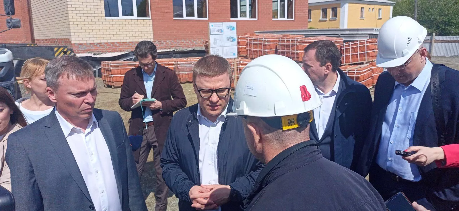 Губернатор поручил ускорить темпы строительства детсадов в Копейске