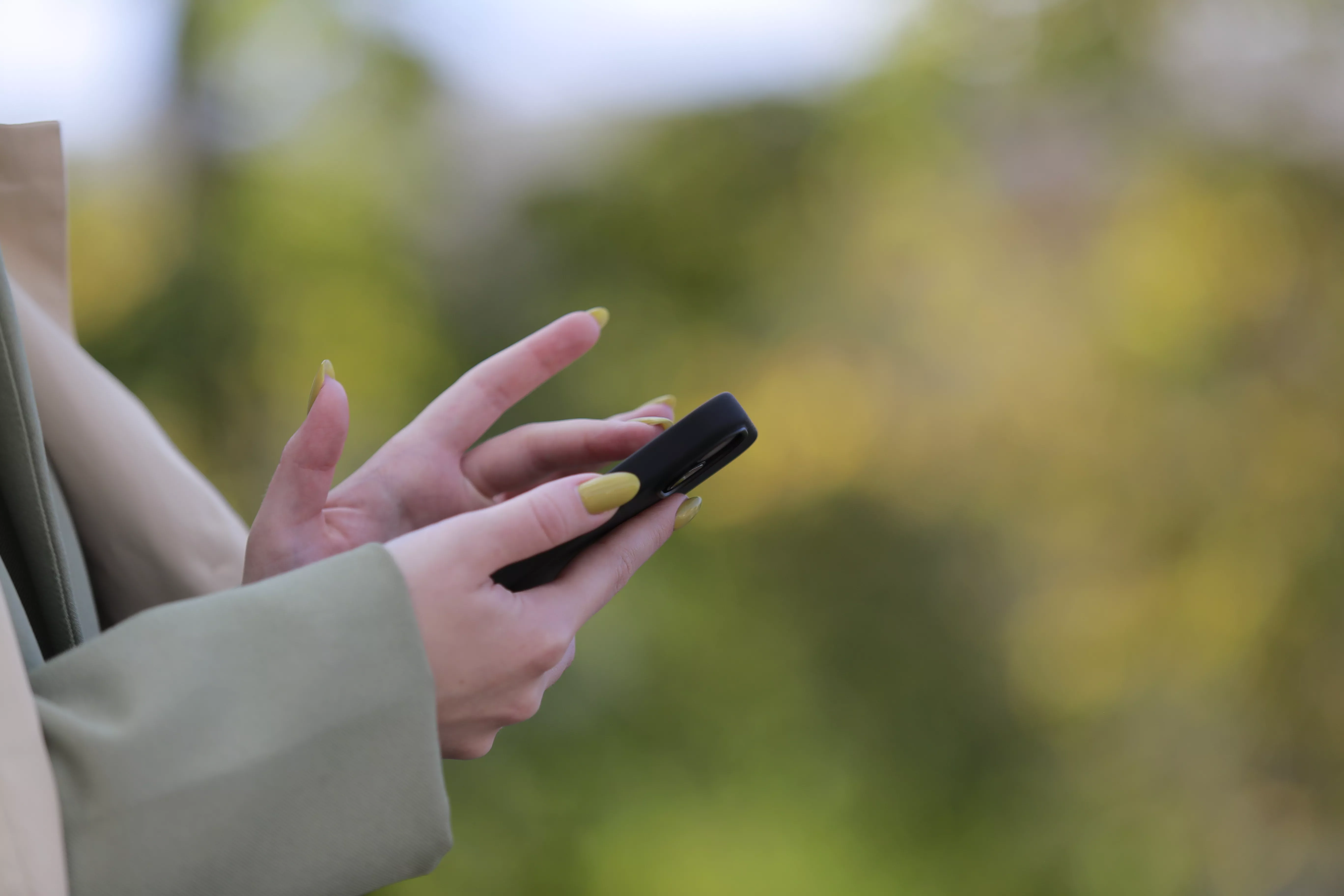 Сотрудники полиции Копейска напоминают о работе «горячей линии» по вопросам госуслуг