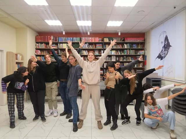 День рождения «Арт-площадки» отметили в Центральной библиотеке Копейска