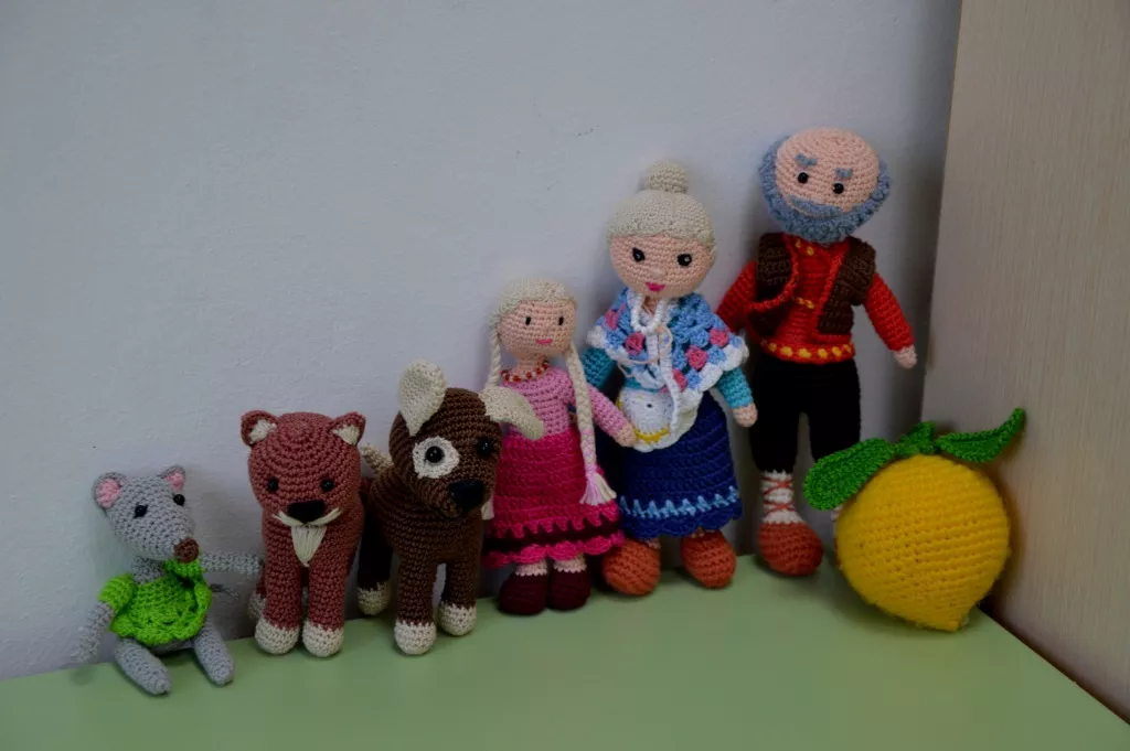 Рукодельница из Копейска помогает особенным детям