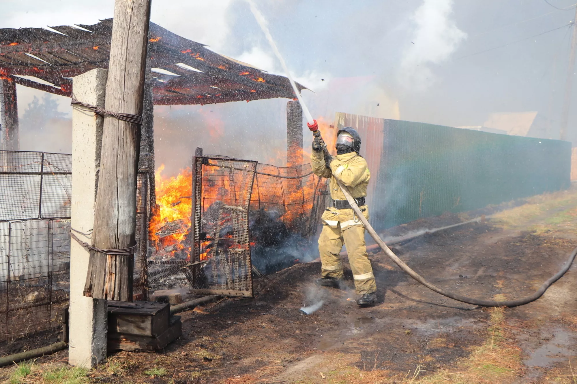 Сотрудники ГУ МЧС по Челябинской области напомнили о пожарной безопасности 