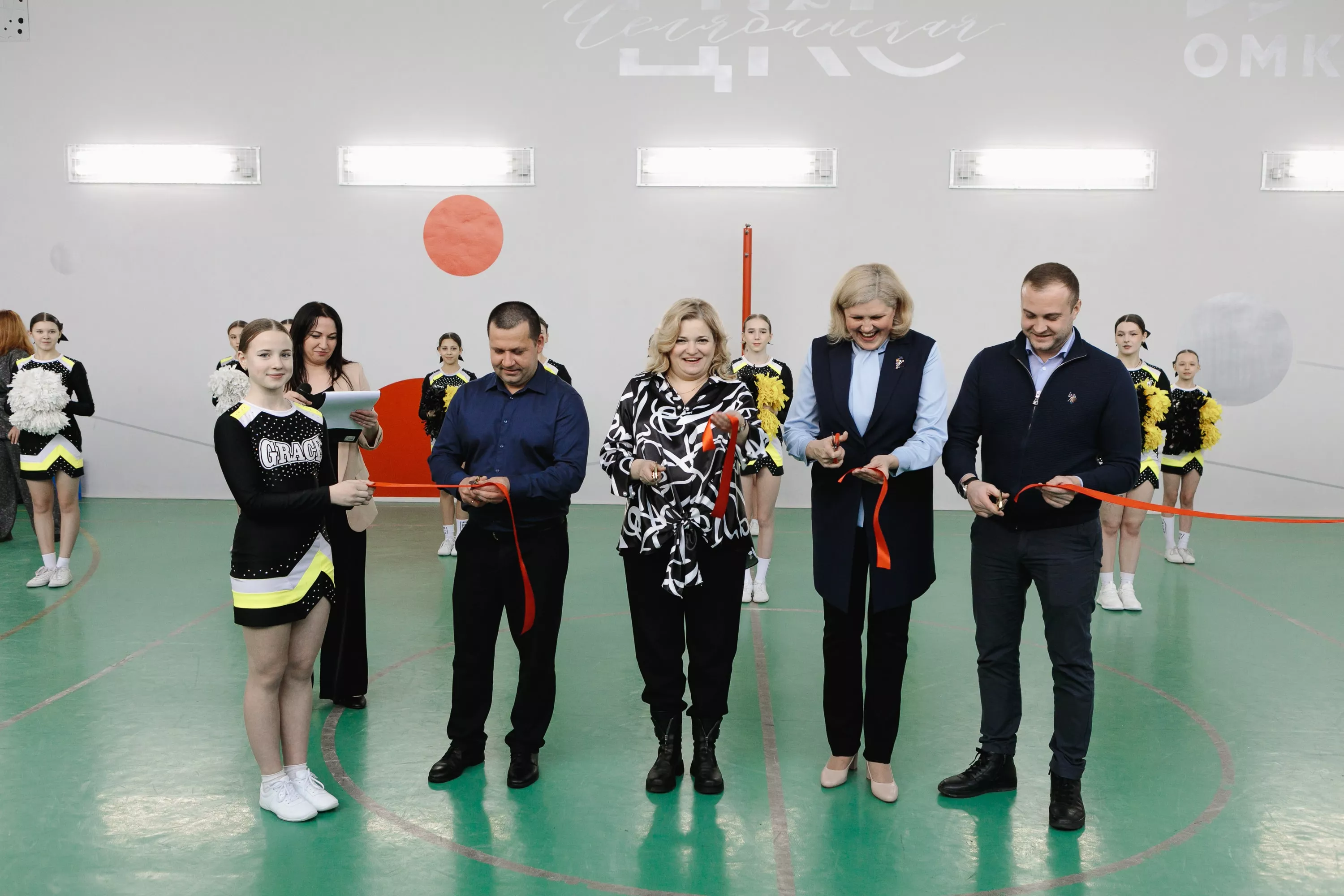 Обновленный спортзал в подарок получили жители поселка в Челябинске