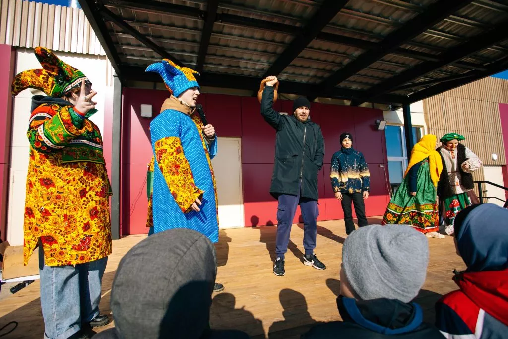 RVXj2s8cxD8 (1).jpg RVXj2s8cxD8 (1).jpg