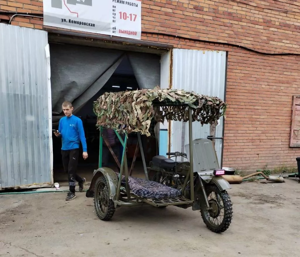 1 Урал с мангалом.jpg