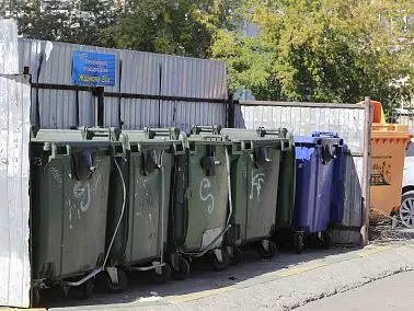 В Копейске держат на контроле уборку мусора