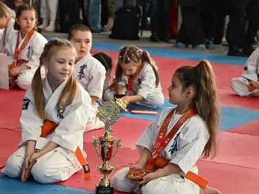 На татами Копейска боролись за путёвки в Токио