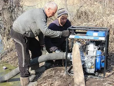 В Копейске началась превентивная откачка талых вод