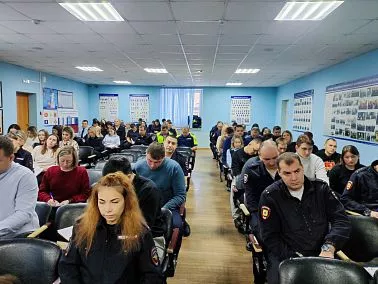 Полиция и МЧС Копейска объединяют усилия для защиты горожан от пиротехнических рисков