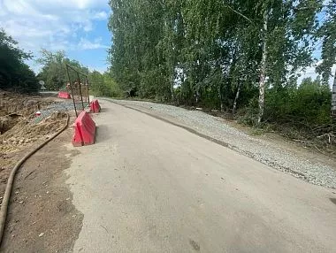 В Копейске ликвидируют провал на дороге у СНТ «Любитель»